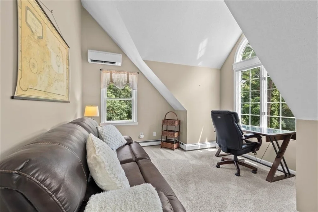 Photo of 4 Selah Cir