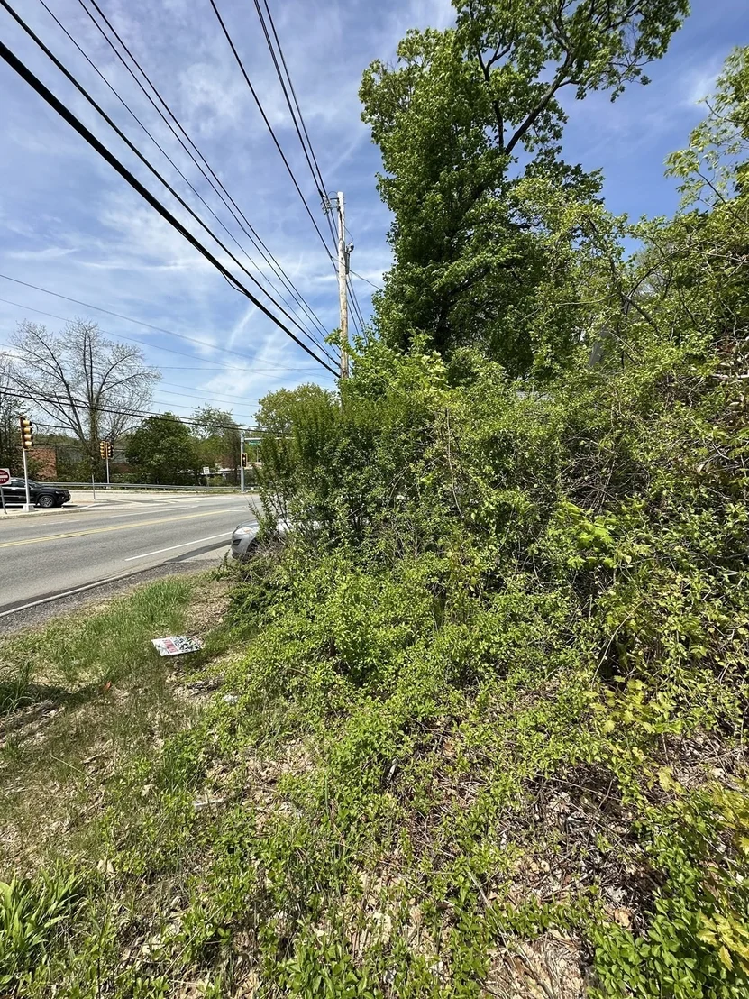 Photo of 2 Colonial Drive