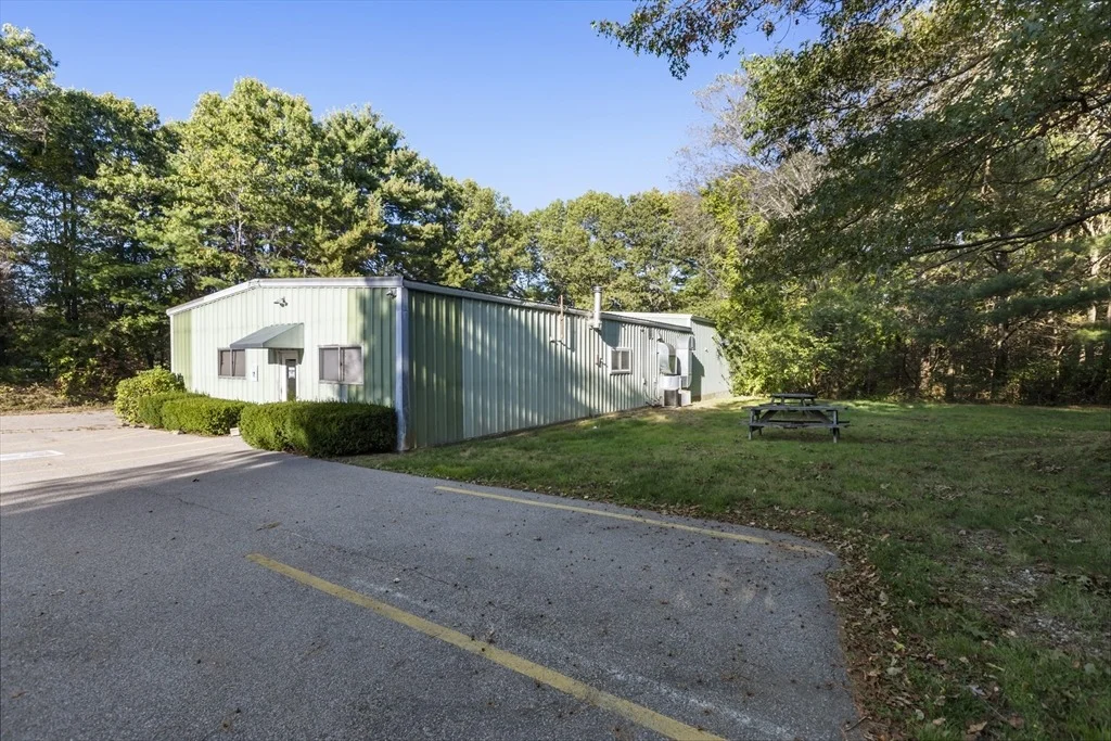 Photo of 150 Gilbert St