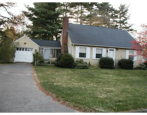 Photo of 40 Maybrook Rd