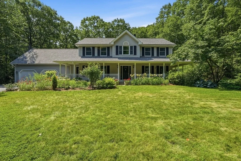 Photo of 46 Laurel Hill Rd