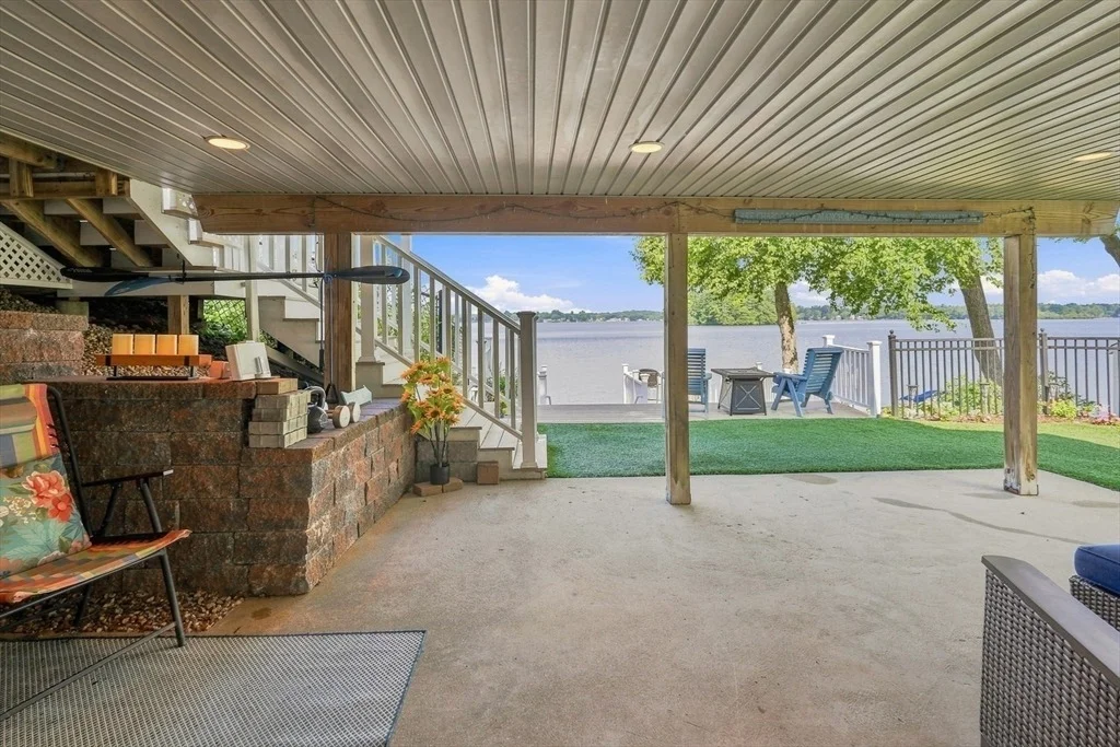 Photo of 86 Bates Point Rd