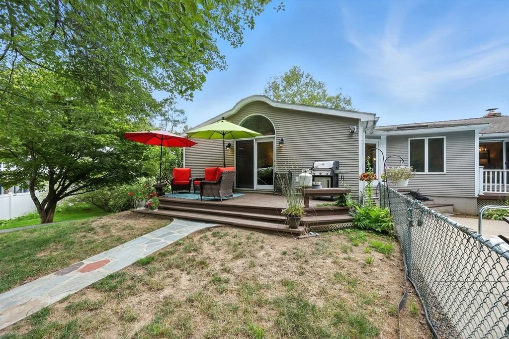 Photo of 4 Claren Dr