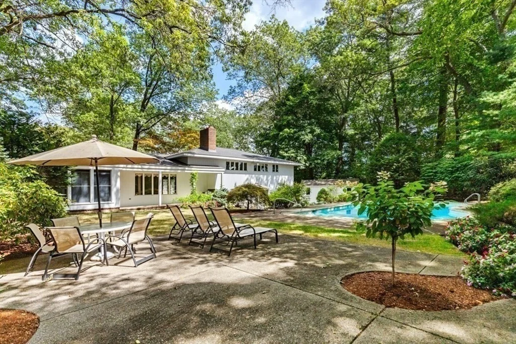 Photo of 25 Chatham Way