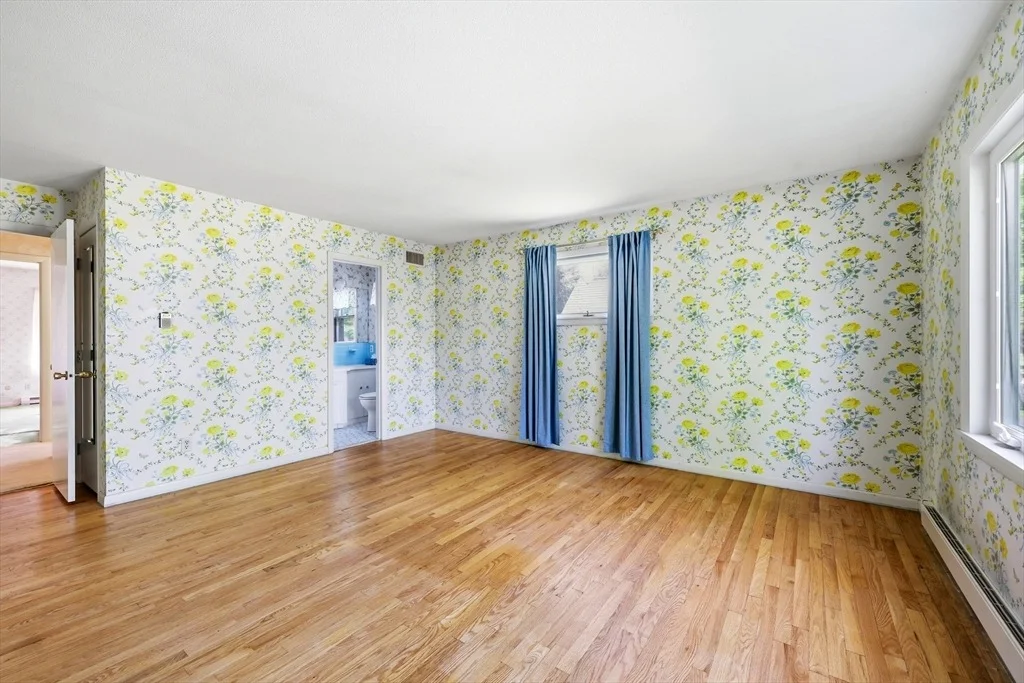 Photo of 1303 Plumtree Rd