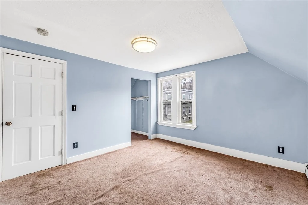 Photo of 50 Walnut St