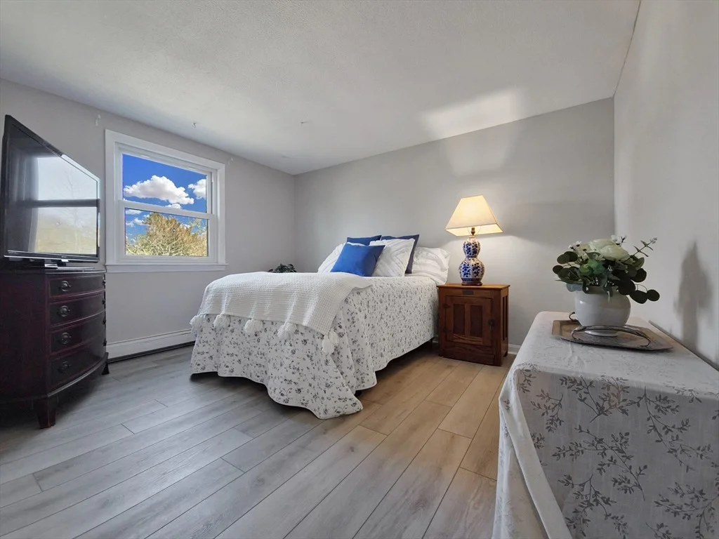 Photo of 11 Great Oak Rd