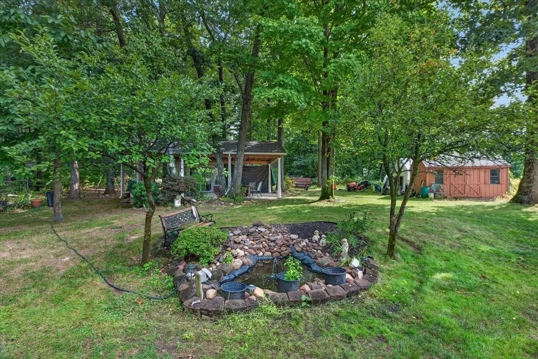 Photo of 31 Hillcrest Cir
