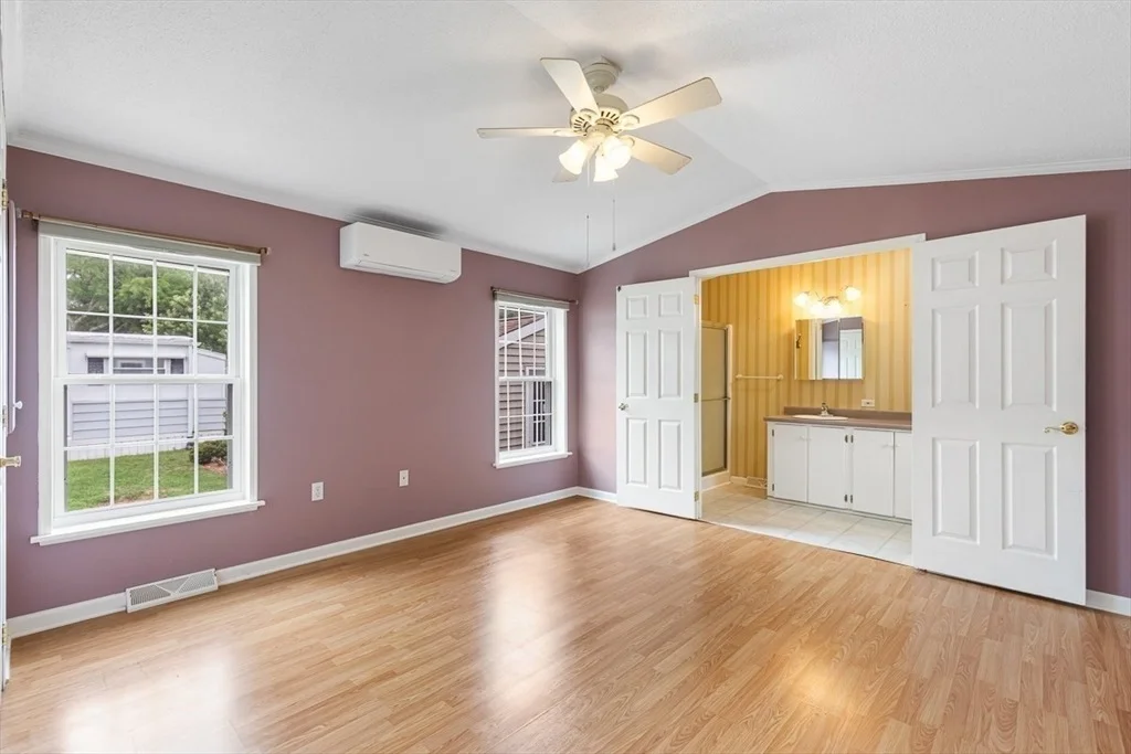 Photo of 7 Robert Rd