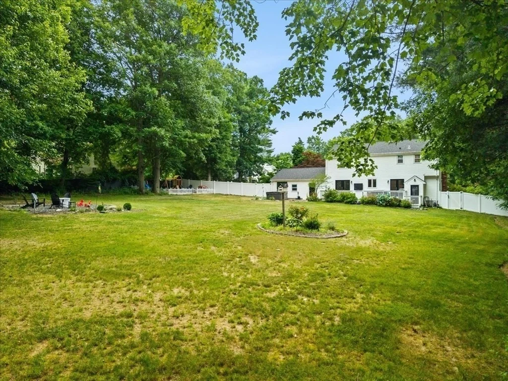 Photo of 758 King St