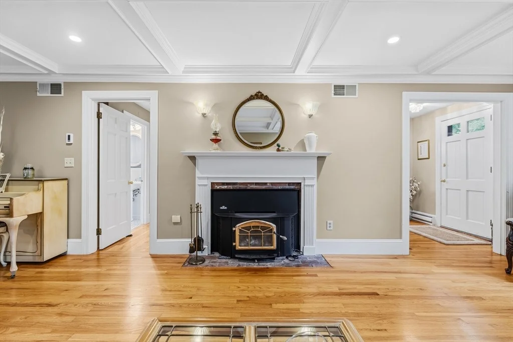 Photo of 25 Pamden Ln