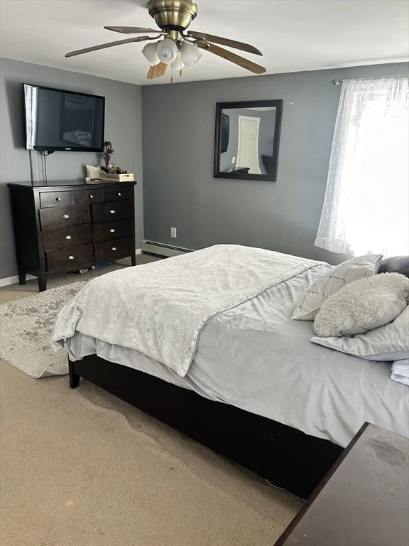 Photo of 4 Brookstone Dr