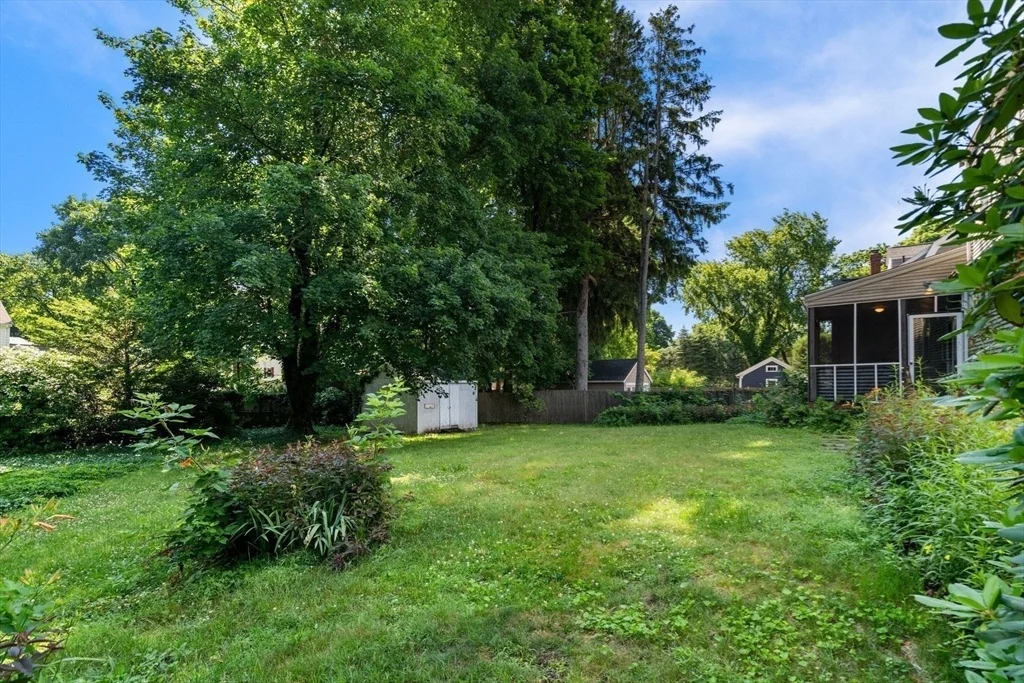 Photo of 278 Common St