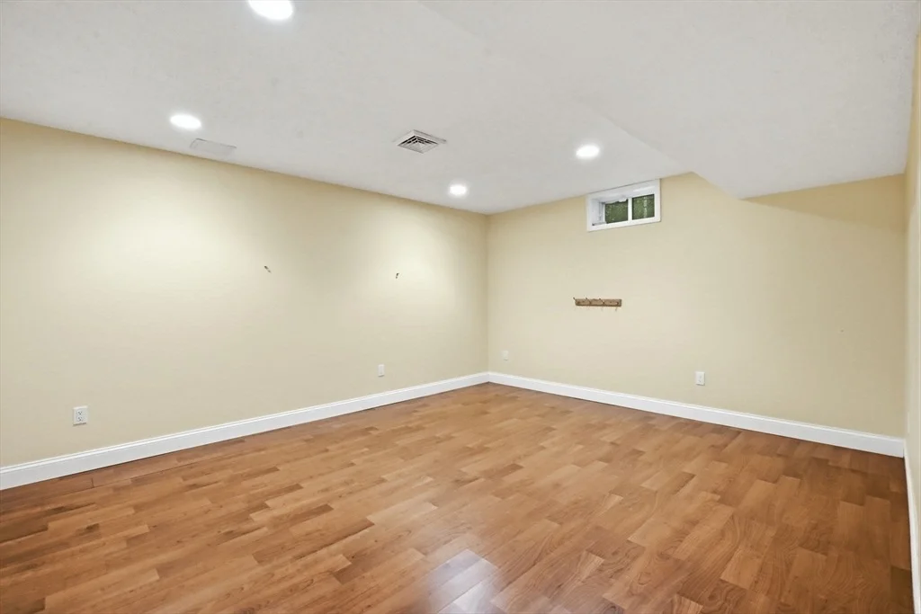 Photo of 74 Clark St