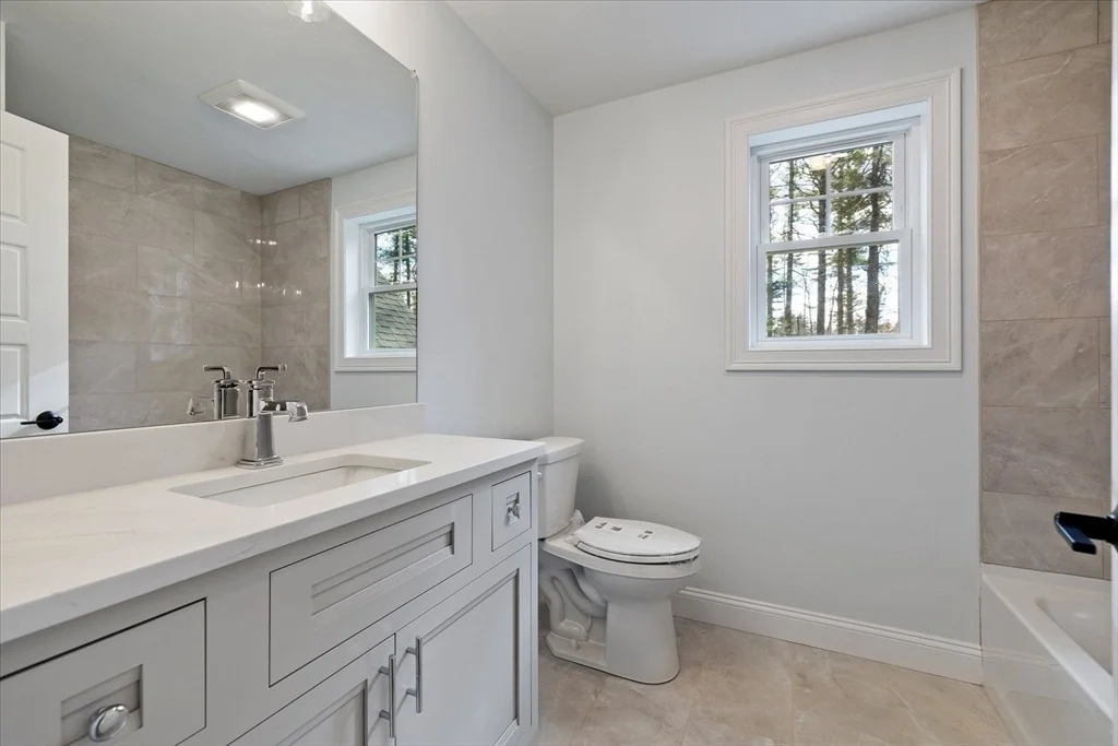 Photo of 170 Ln 8