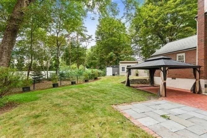 Photo of 282 Lowell Street