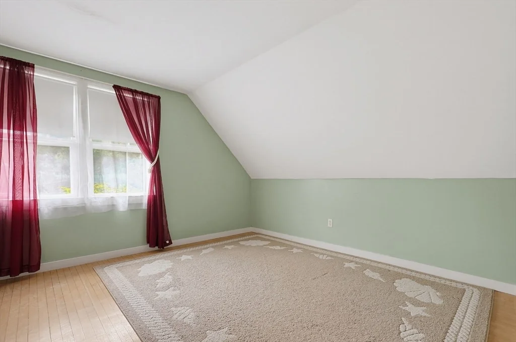 Photo of 18 Plain St
