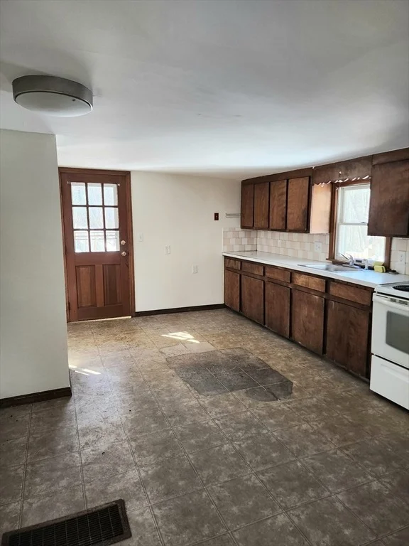 Photo of 427 Winter Street