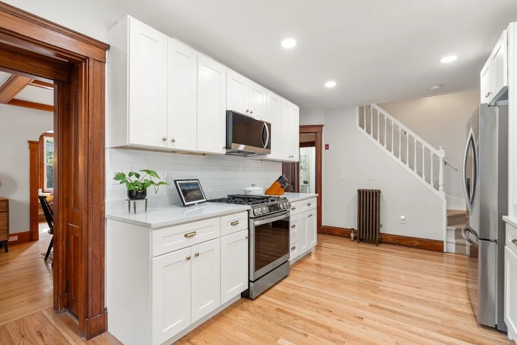 Photo of 32 Stocker Avenue