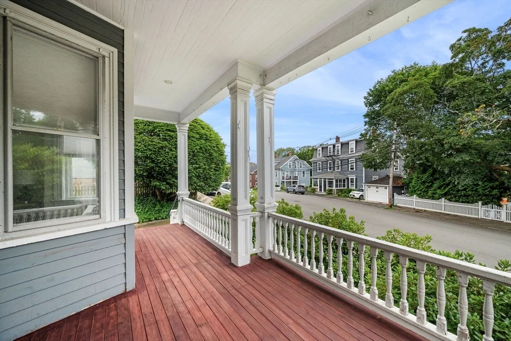 Photo of 114 Elm Street
