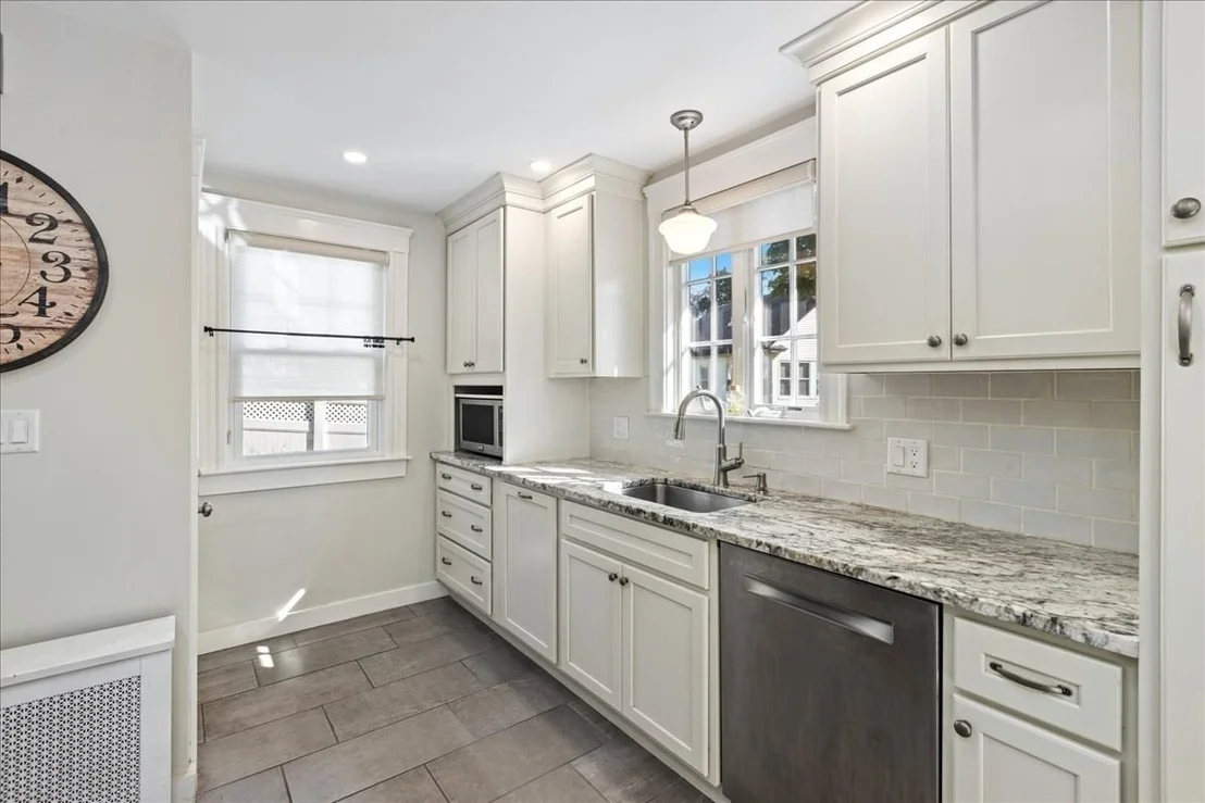 Photo of 2 Houston Avenue