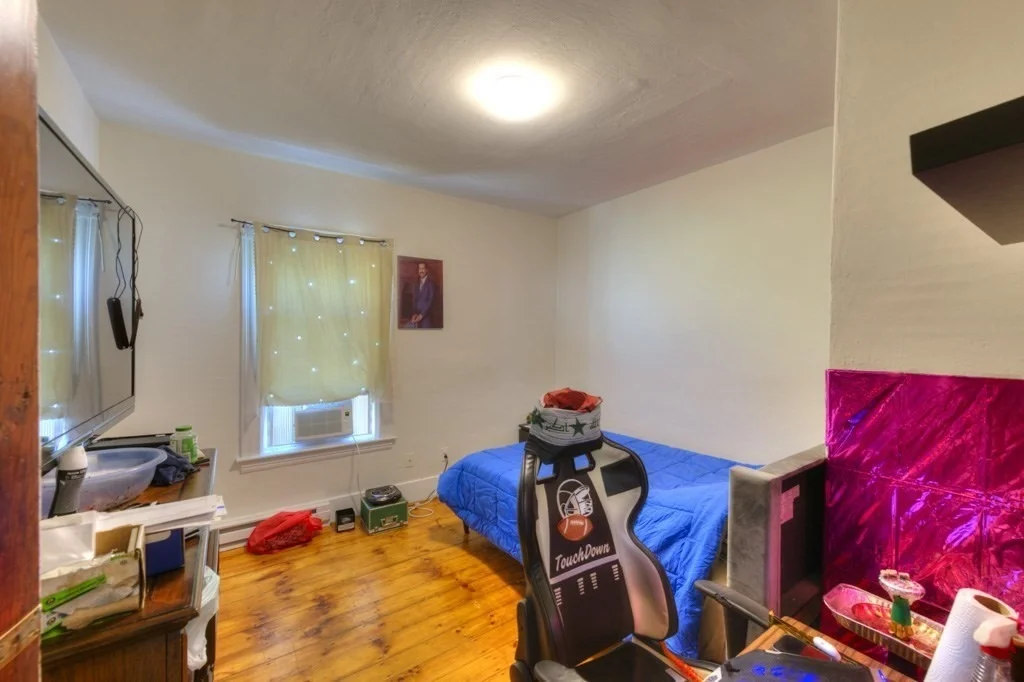 Photo of 71 Esther St