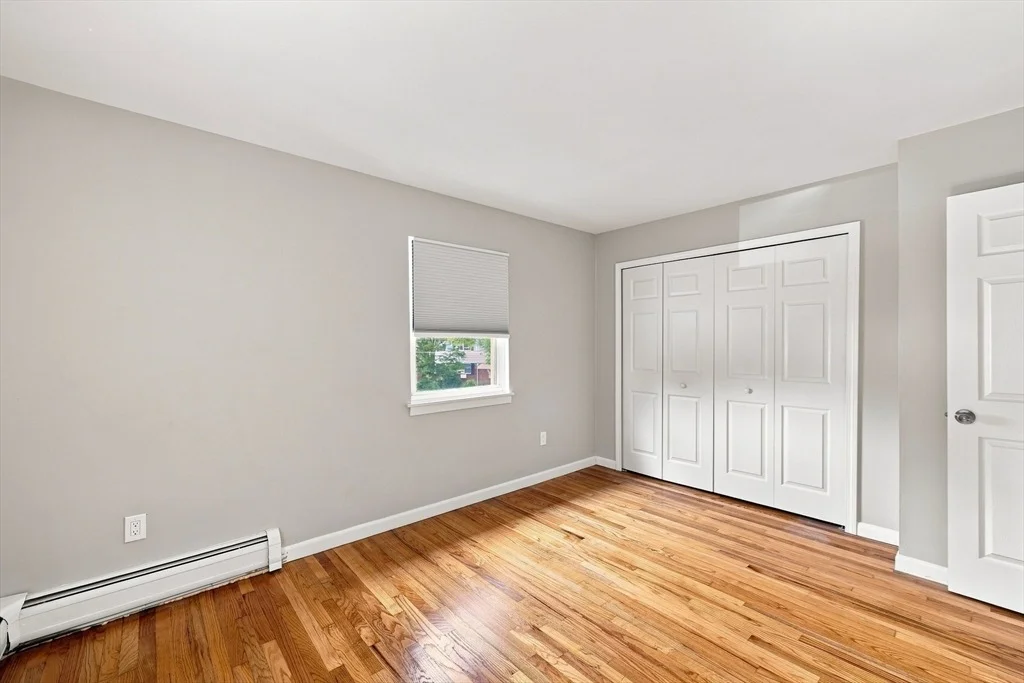 Photo of Unit C at 90 Colonial Cir