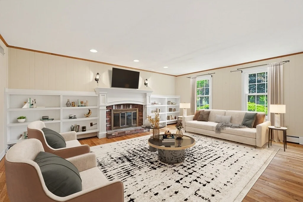 Photo of 7 Cahill Park Dr