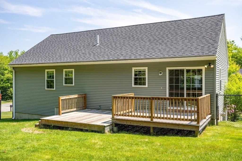 Photo of 380 Leo Drive