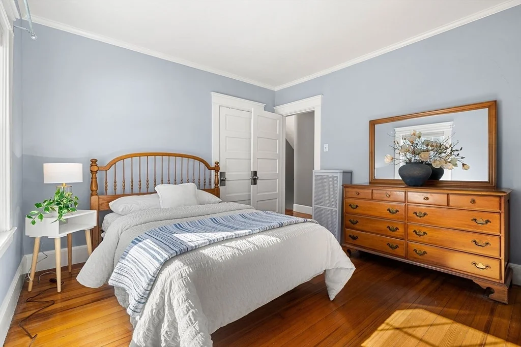Photo of 42 Pentucket Ave
