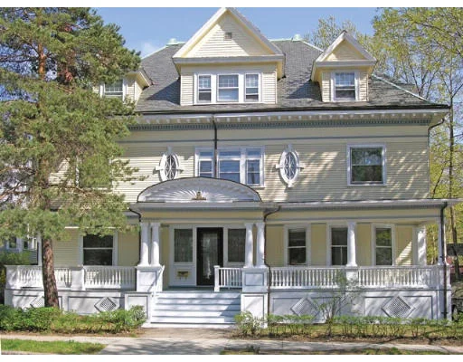 Photo of 41 Naples Rd