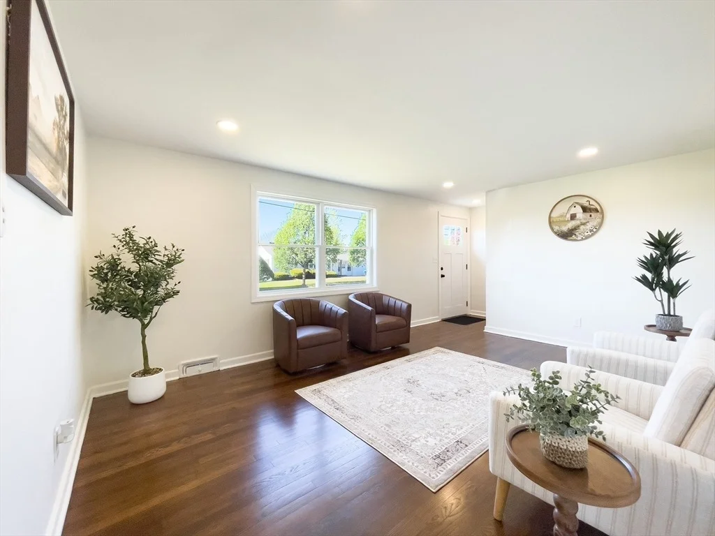 Photo of 41 Loretta St
