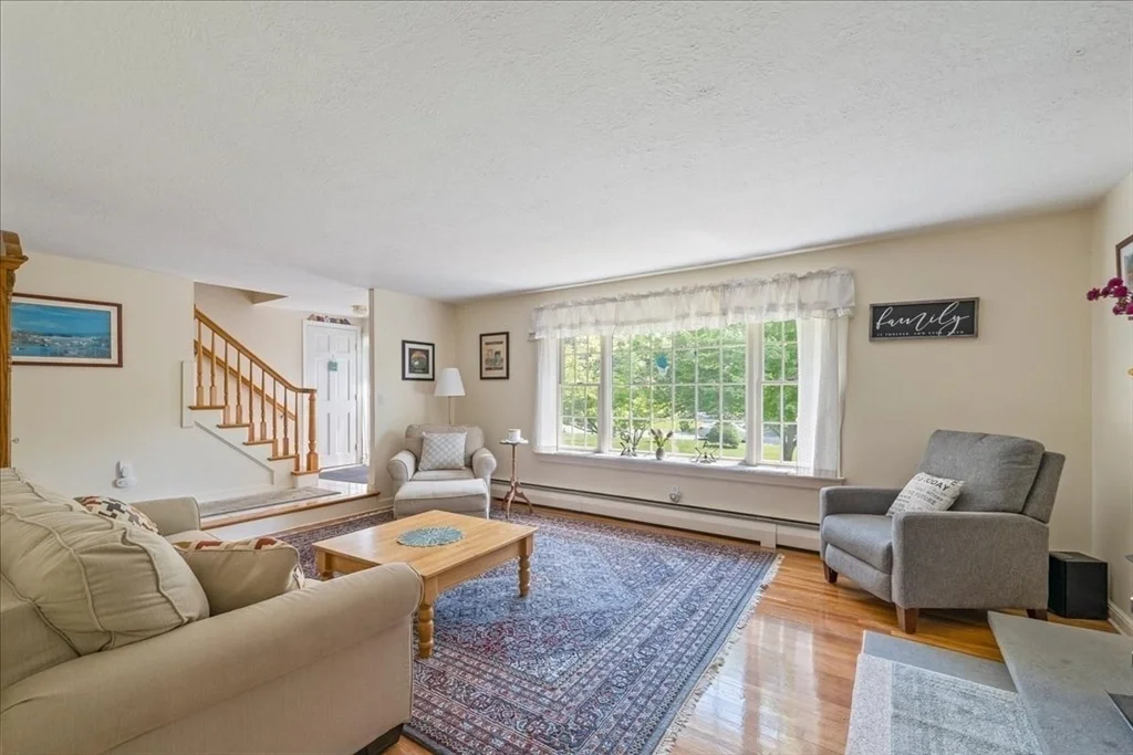 Photo of 49 Karen Rd