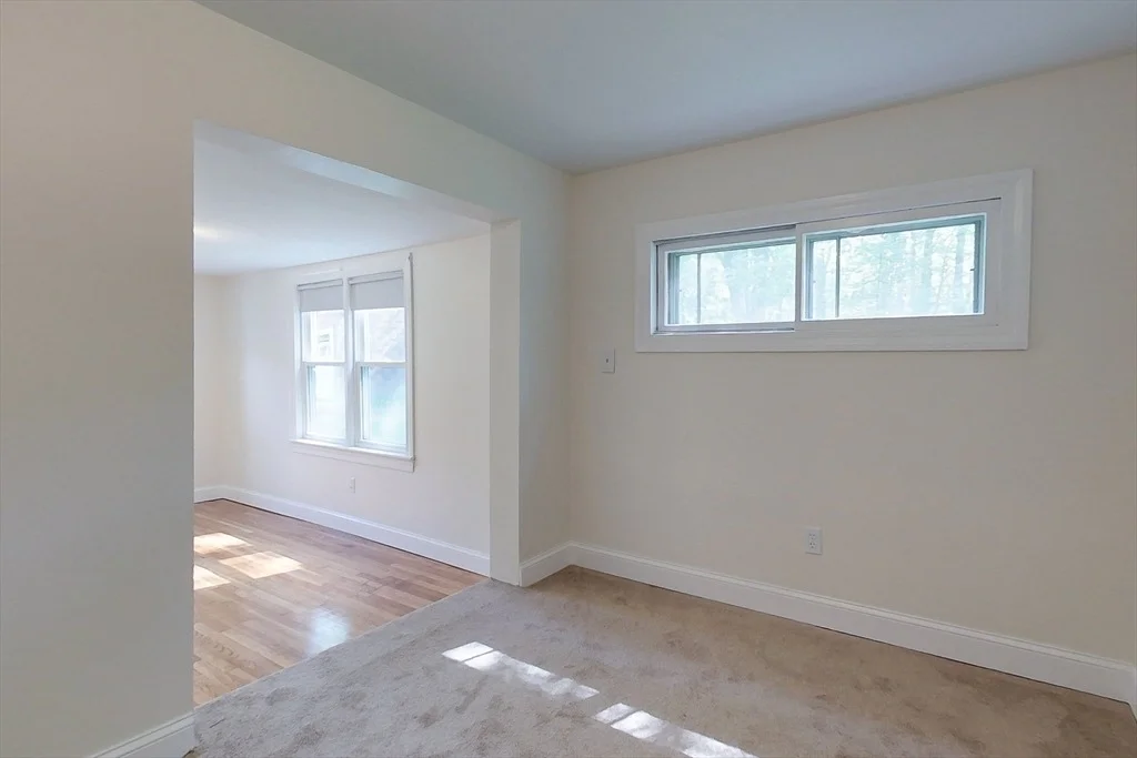 Photo of 92 Squannacook Rd