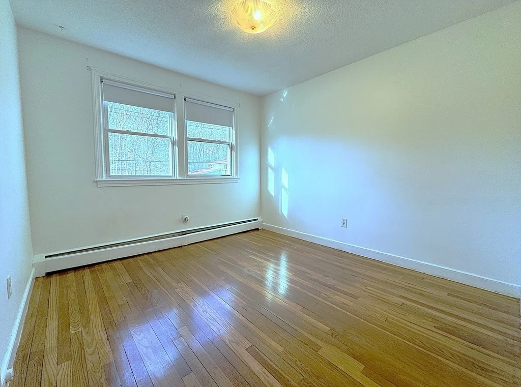 Photo of 78 Deerfield Rd
