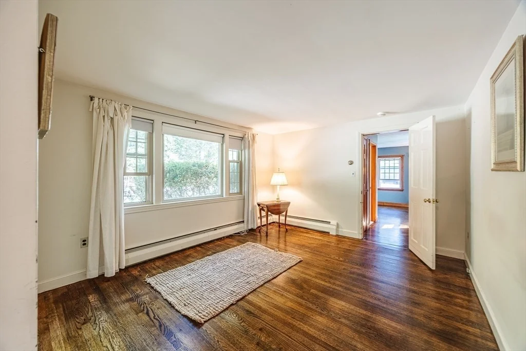 Photo of 21 Pine Ridge Circle