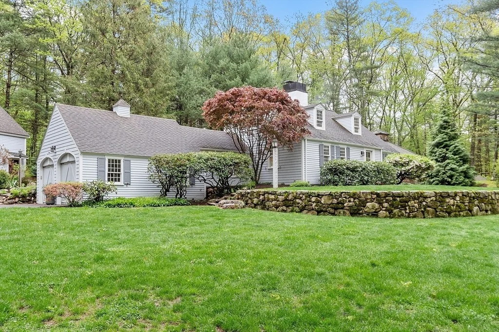 Photo of 5 Grasshopper Ln