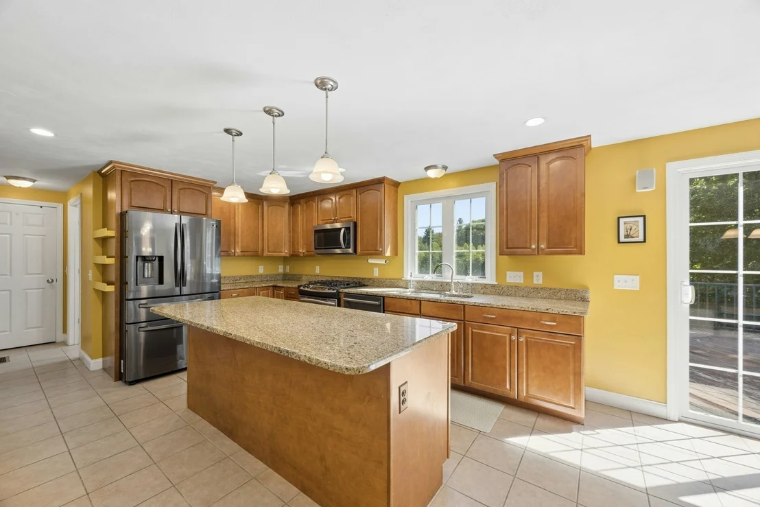 Photo of 9 Cameron Dr