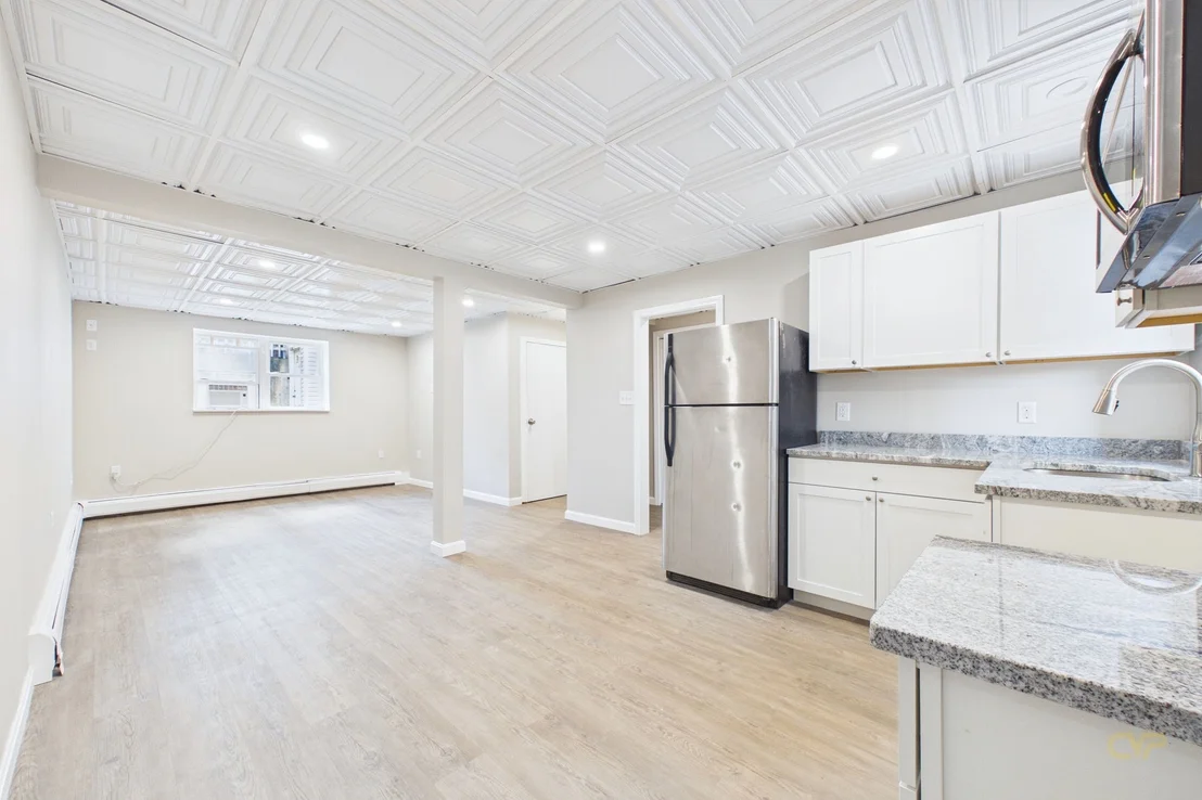 Photo of 102 Vestal St