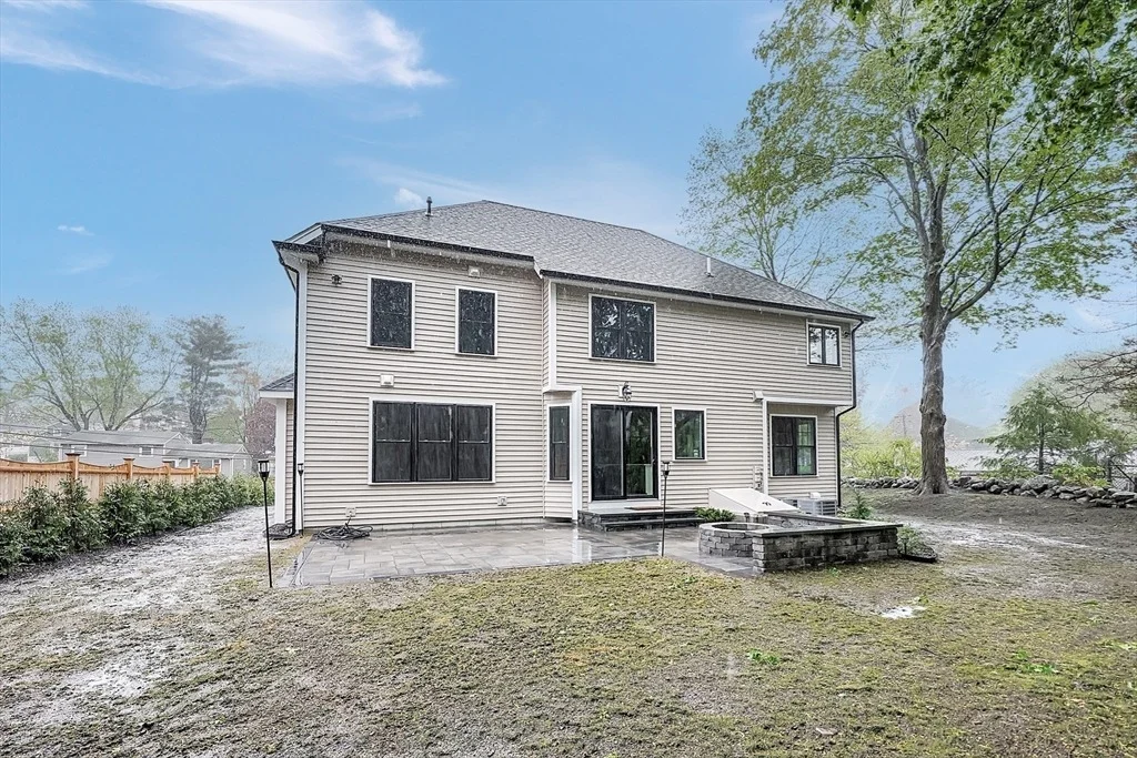Photo of 87 Summer Street