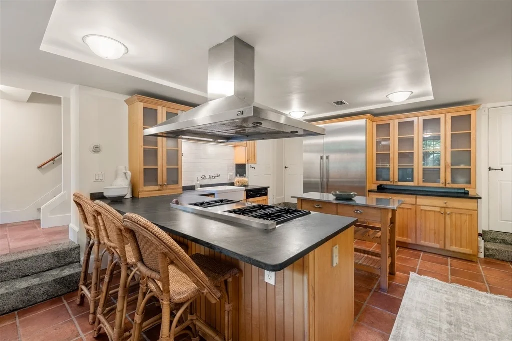 Photo of 33 Chestnut St