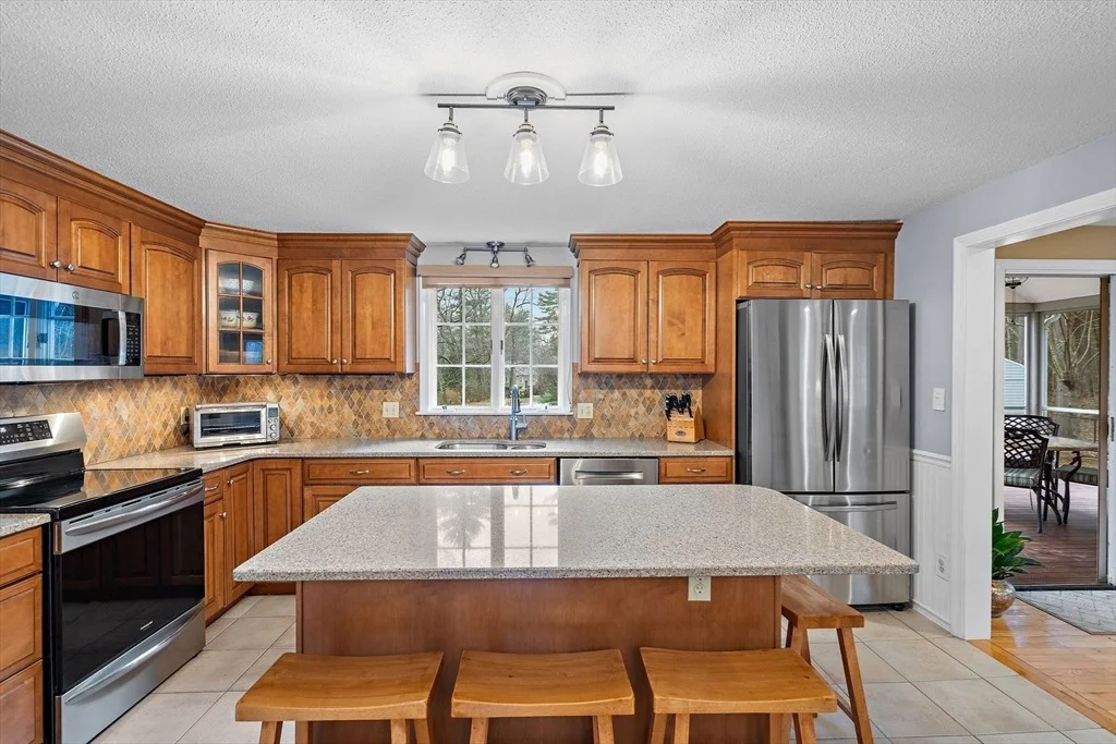 Photo of 108 Harvard Rd