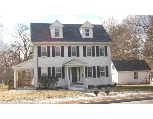 Photo of 722 Great Plain Ave