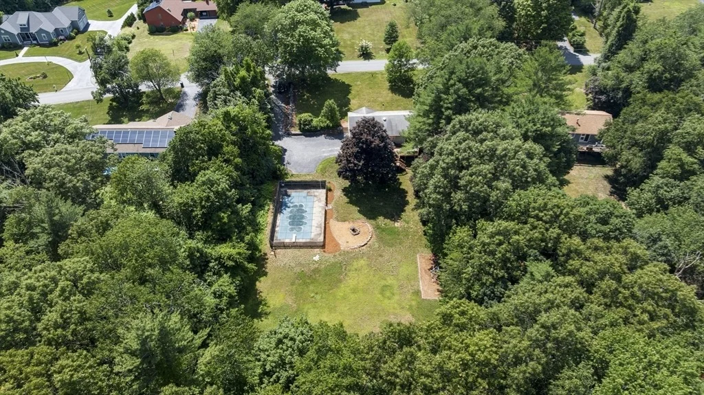 Photo of 27 Hillside Dr