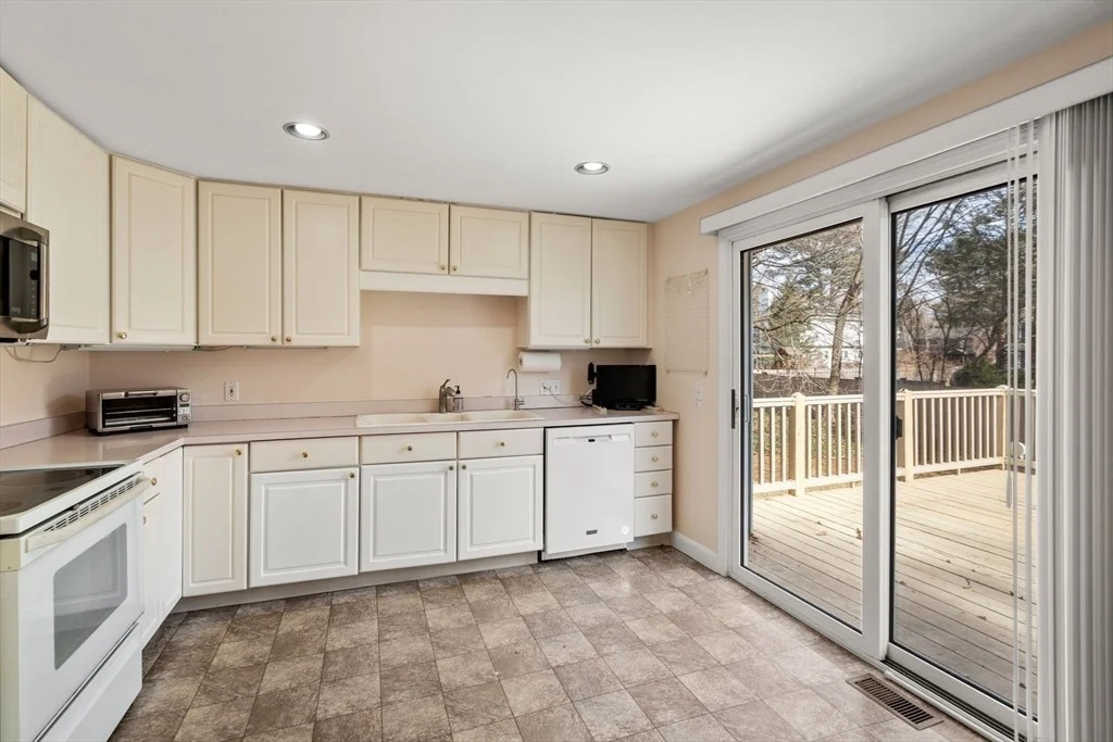 Photo of 12 Morrill Drive
