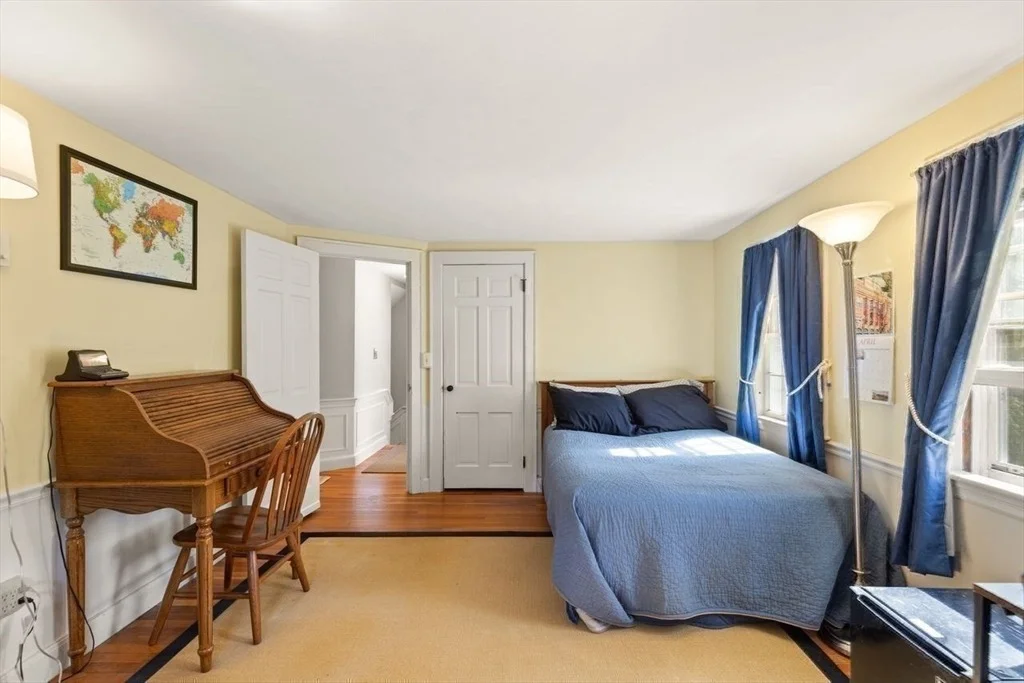 Photo of 18 Oxbow Rd