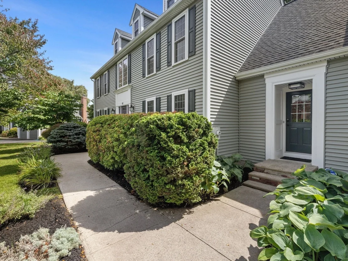 Photo of 41 Piccadilly Way