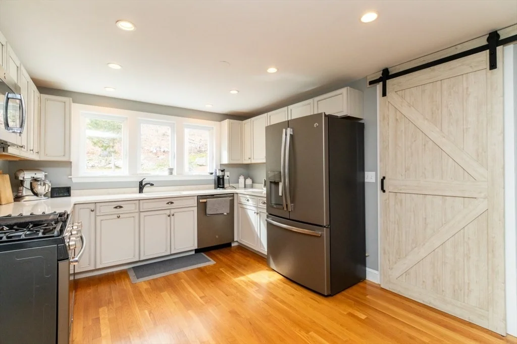 Photo of 49 Brookside Rd