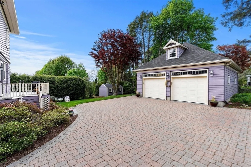 Photo of 9 White Ave