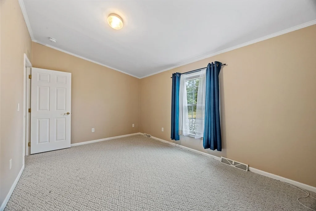 Photo of 3008 Simmons Rd